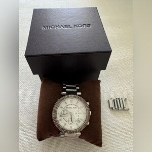Michael Kors Womens Silver Crystal Accent Chronograph Watch MK5353